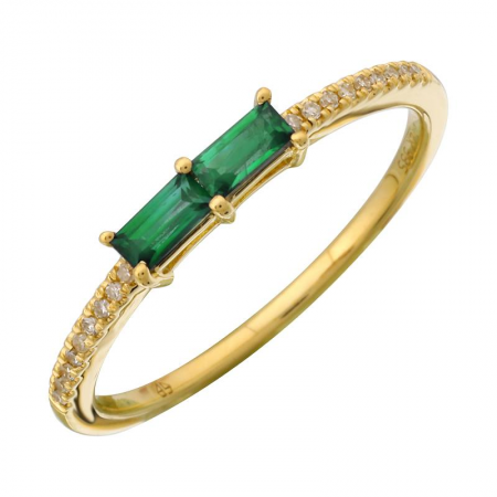 Emerald ring
